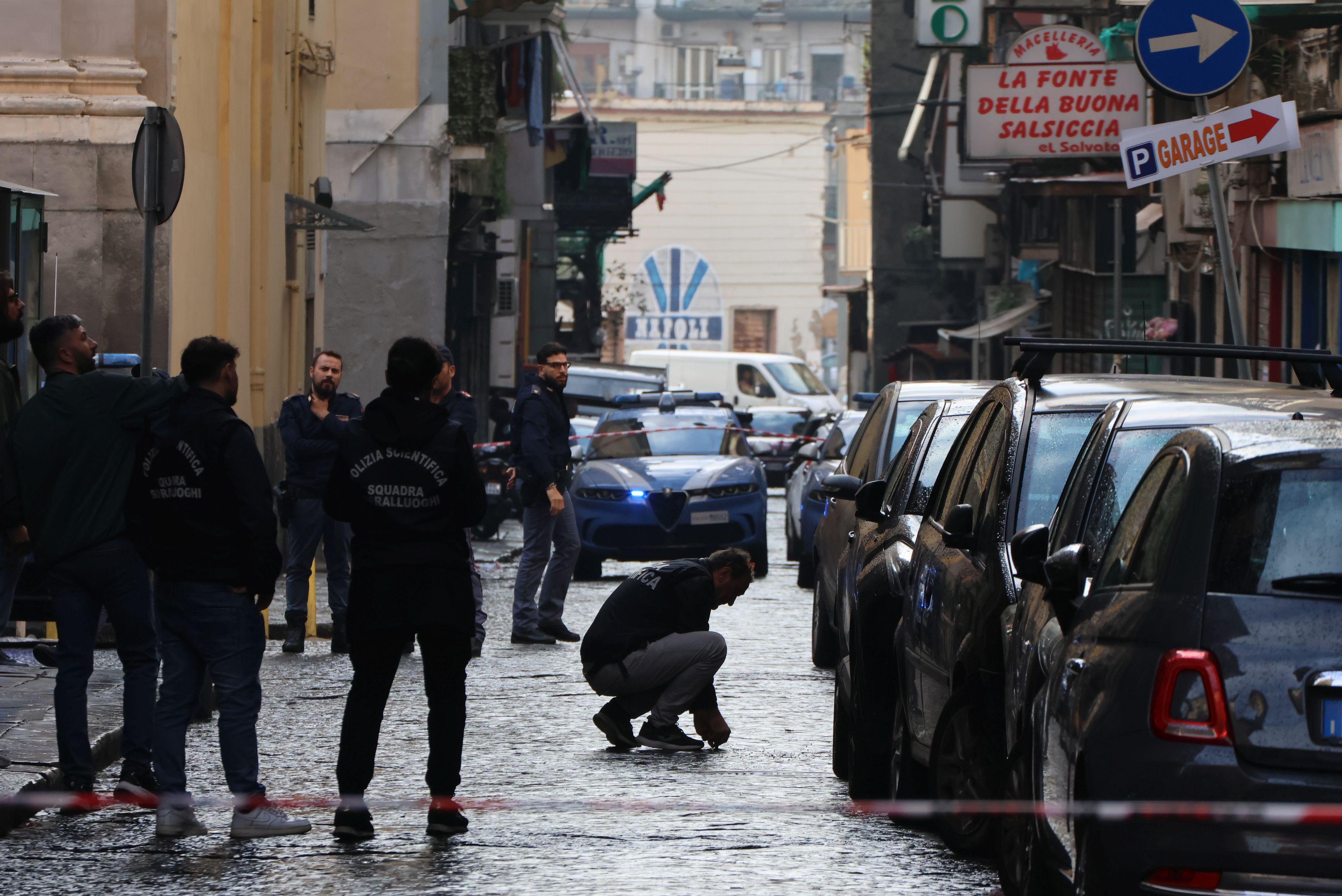 Giovane ucciso a Napoli: proseguono le indagini sull’omicidio di Emanuele Tufano