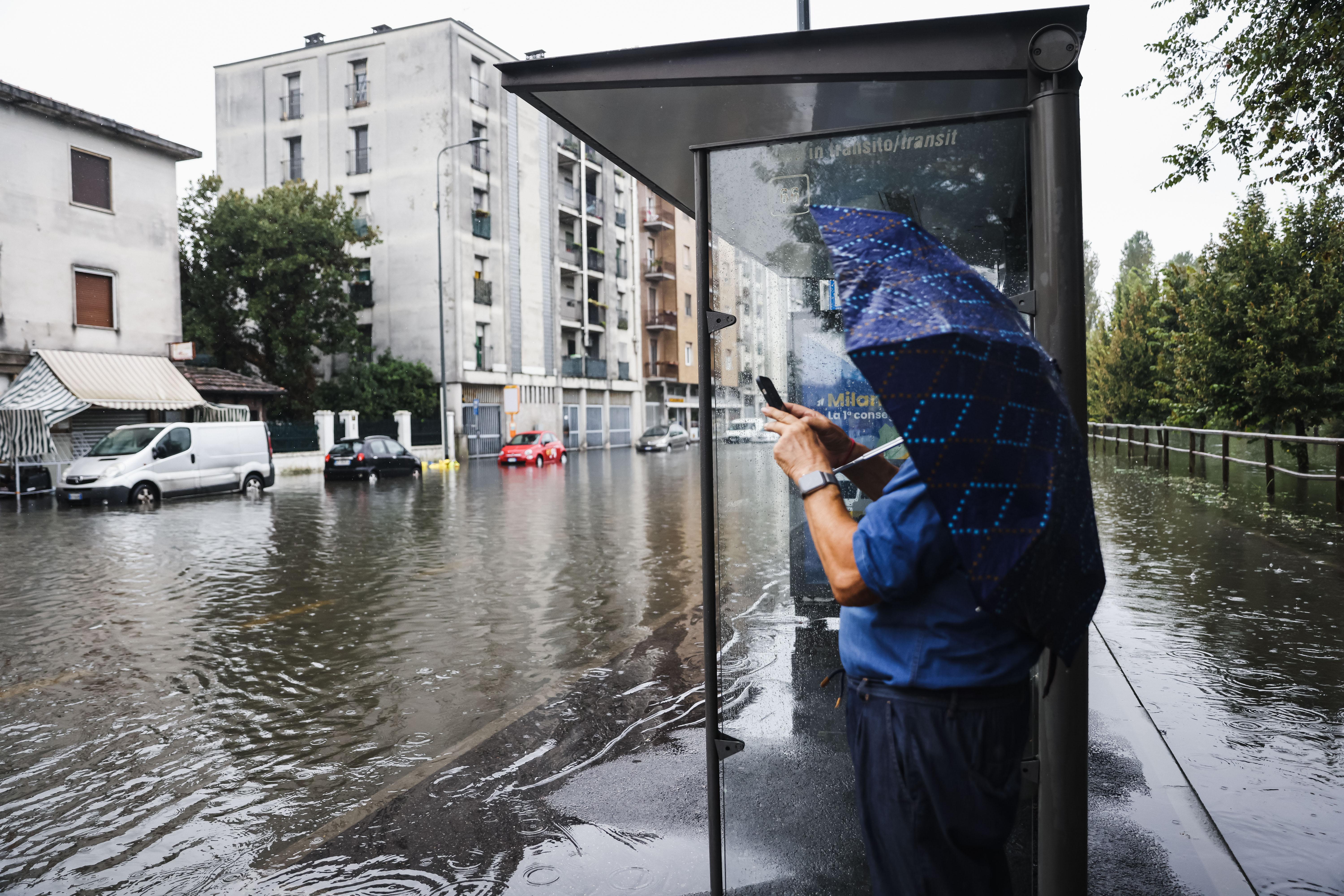 Previsioni meteo: maltempo fino al weekend, poi estate di San Martino anticipata