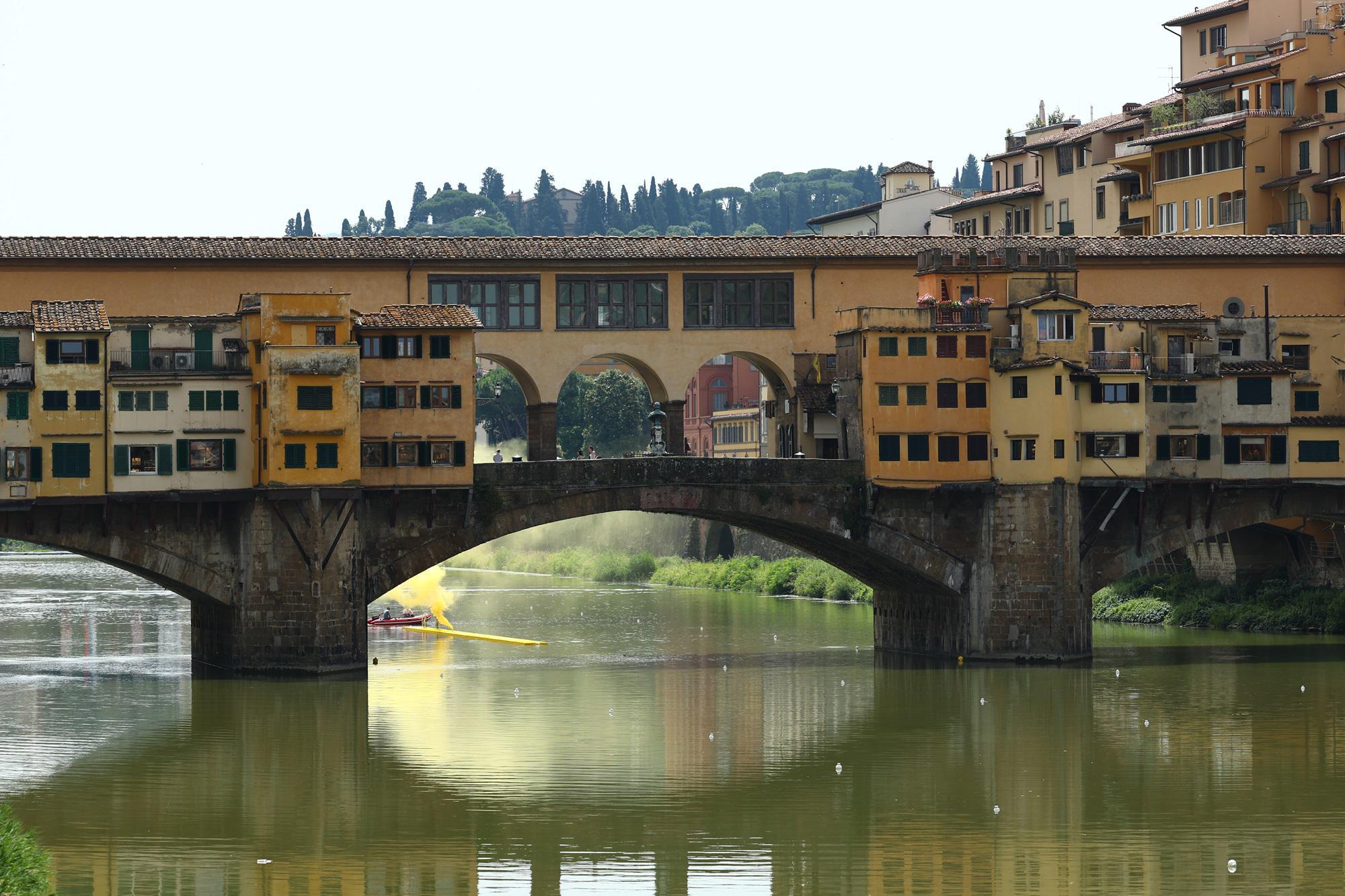 Firenze, truffa su Airbnb: occupa casa prenotata per 3 giorni e resta 8 mesi