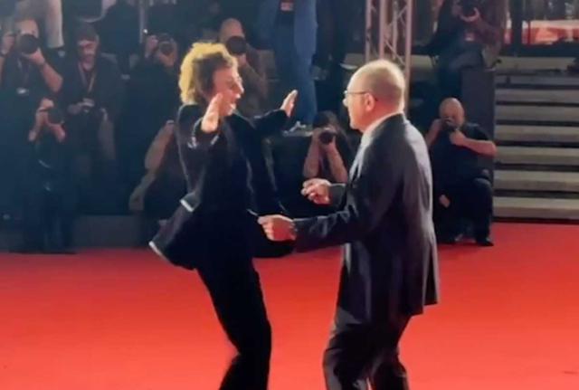 Festa del Cinema di Roma: Carlo Verdone e Gianna Nannini ballano sul red carpet