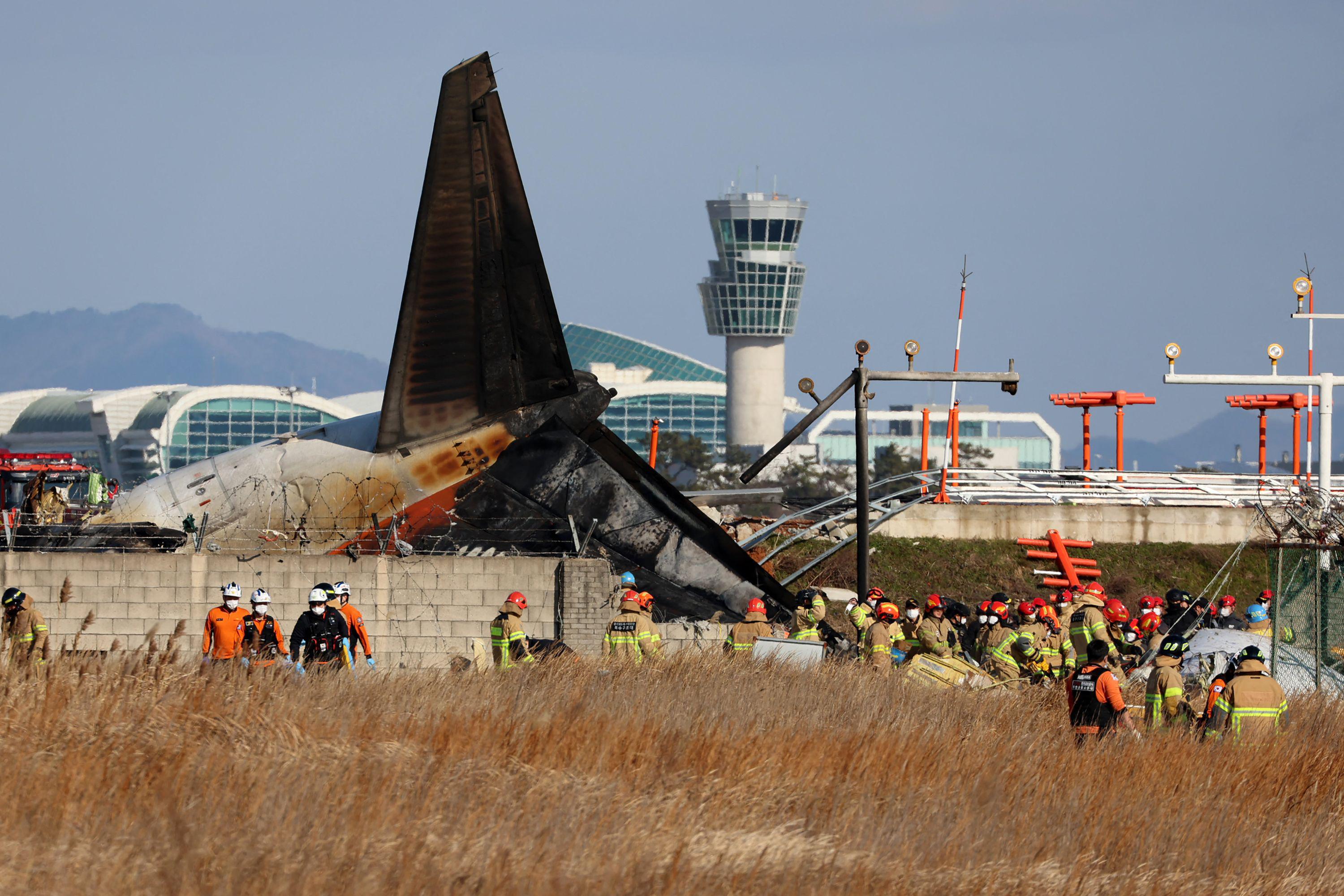 Incidente aereo Corea del Sud: volo Jeju Air si schianta all