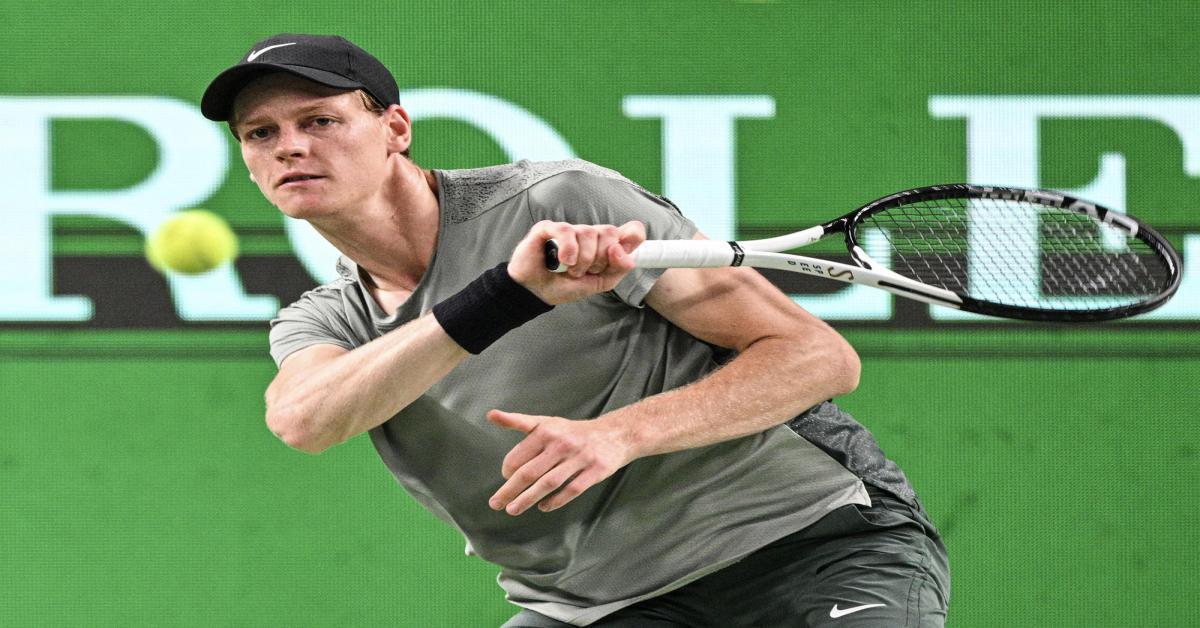 ATP Shanghai: Jannik Sinner raggiunge gli ottavi di finale battendo Etcheverry