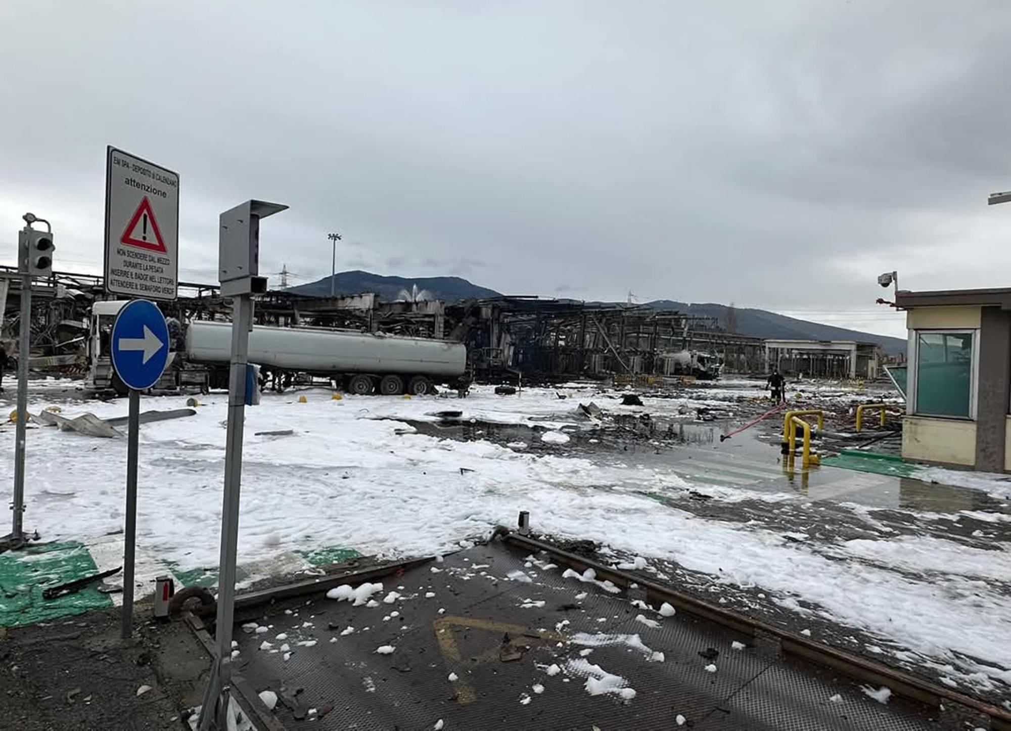 Tragedia al deposito Eni di Calenzano: Recuperati i corpi di due dispersi, salgono a quattro le vittime