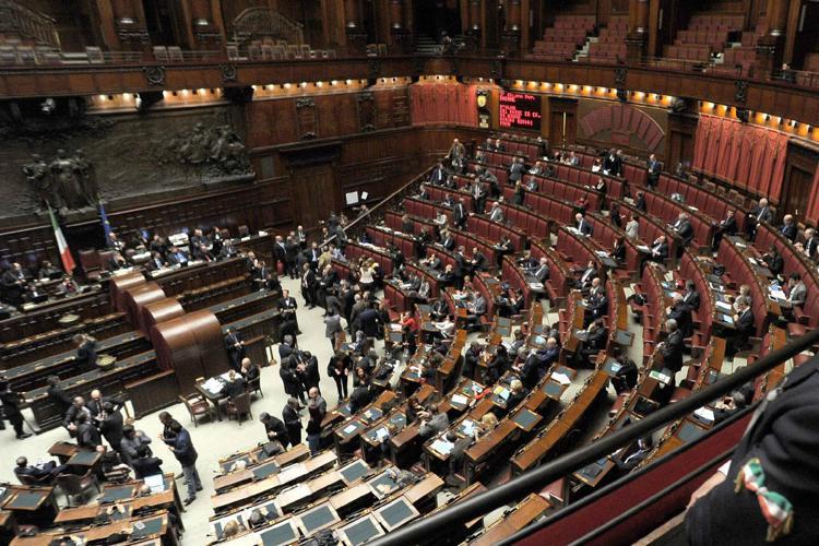 Manovra 2025: approdo in aula il 18 dicembre e approvazione il 20, tra polemiche e modifiche