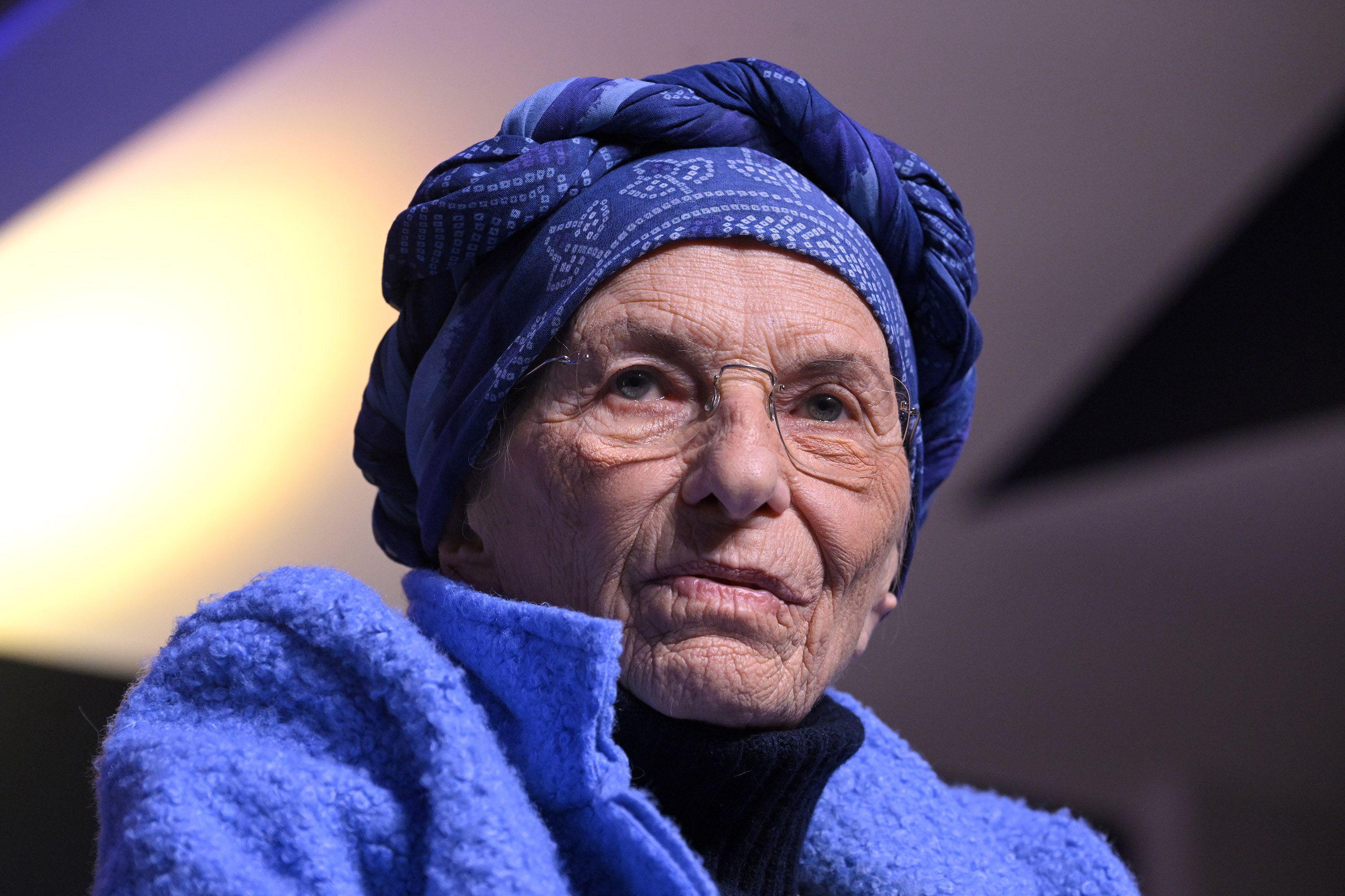 Emma Bonino ricoverata in terapia intensiva: condizioni in miglioramento