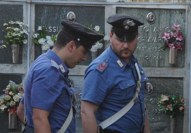 Chieti, pensionata trovata morta al cimitero con una busta in testa