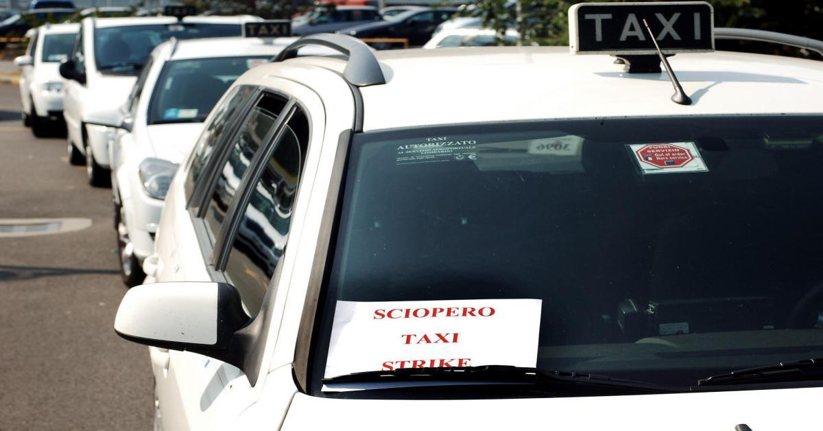 Sciopero nazionale dei taxi oggi 21 maggio - Lo stop dalle 8 alle 22