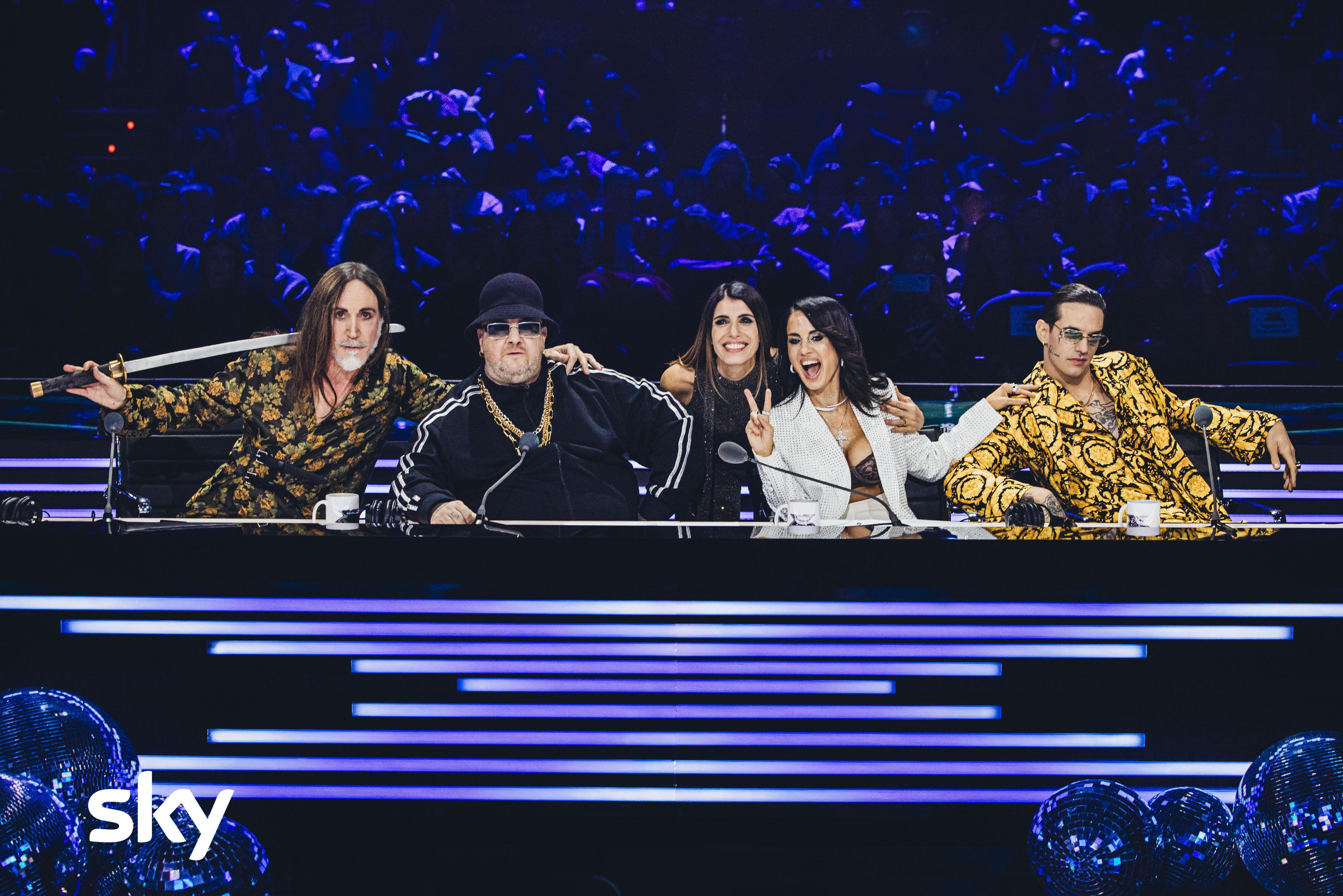 X Factor 2024: Scaletta serata Hell Factor con doppia eliminazione e ospiti speciali