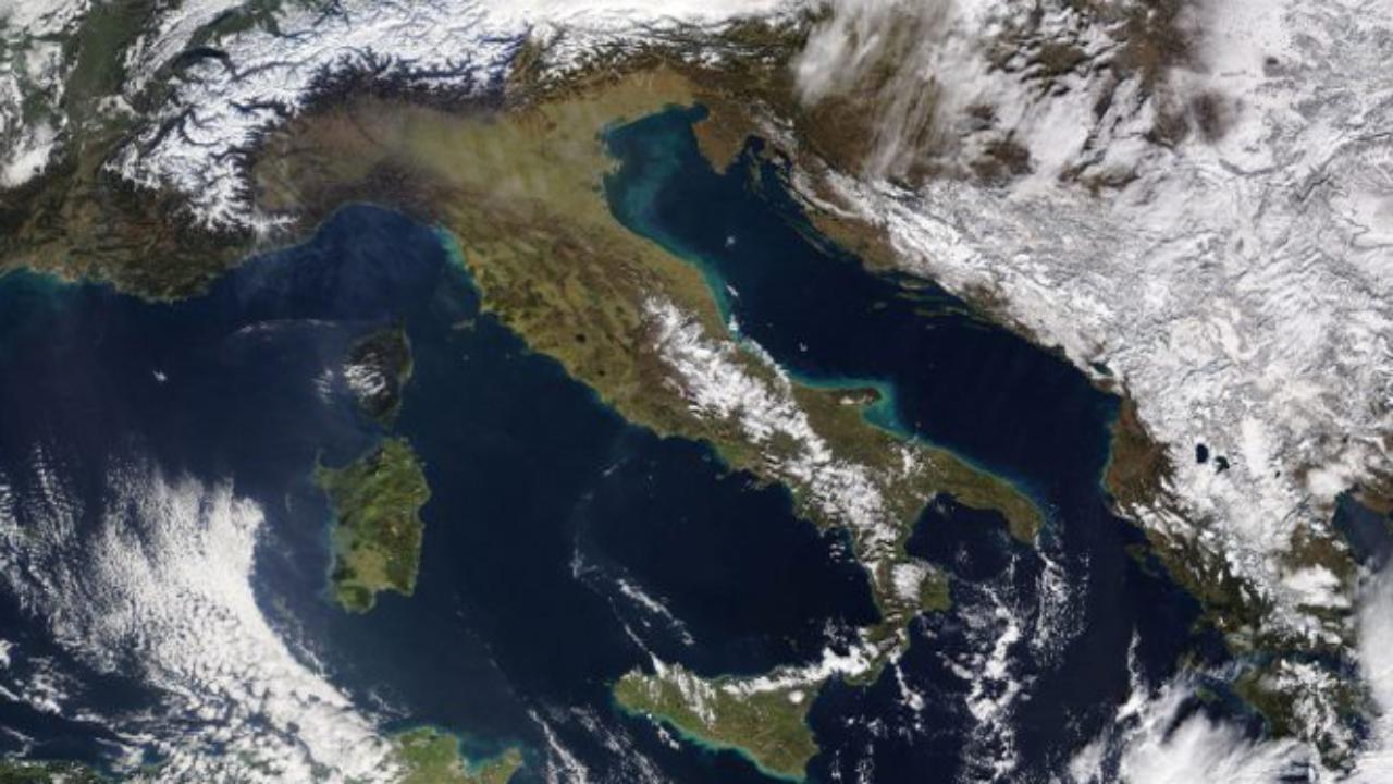 Meteo Italia: fine del gelo e inizio di un periodo mite con piogge e temperature sopra la media