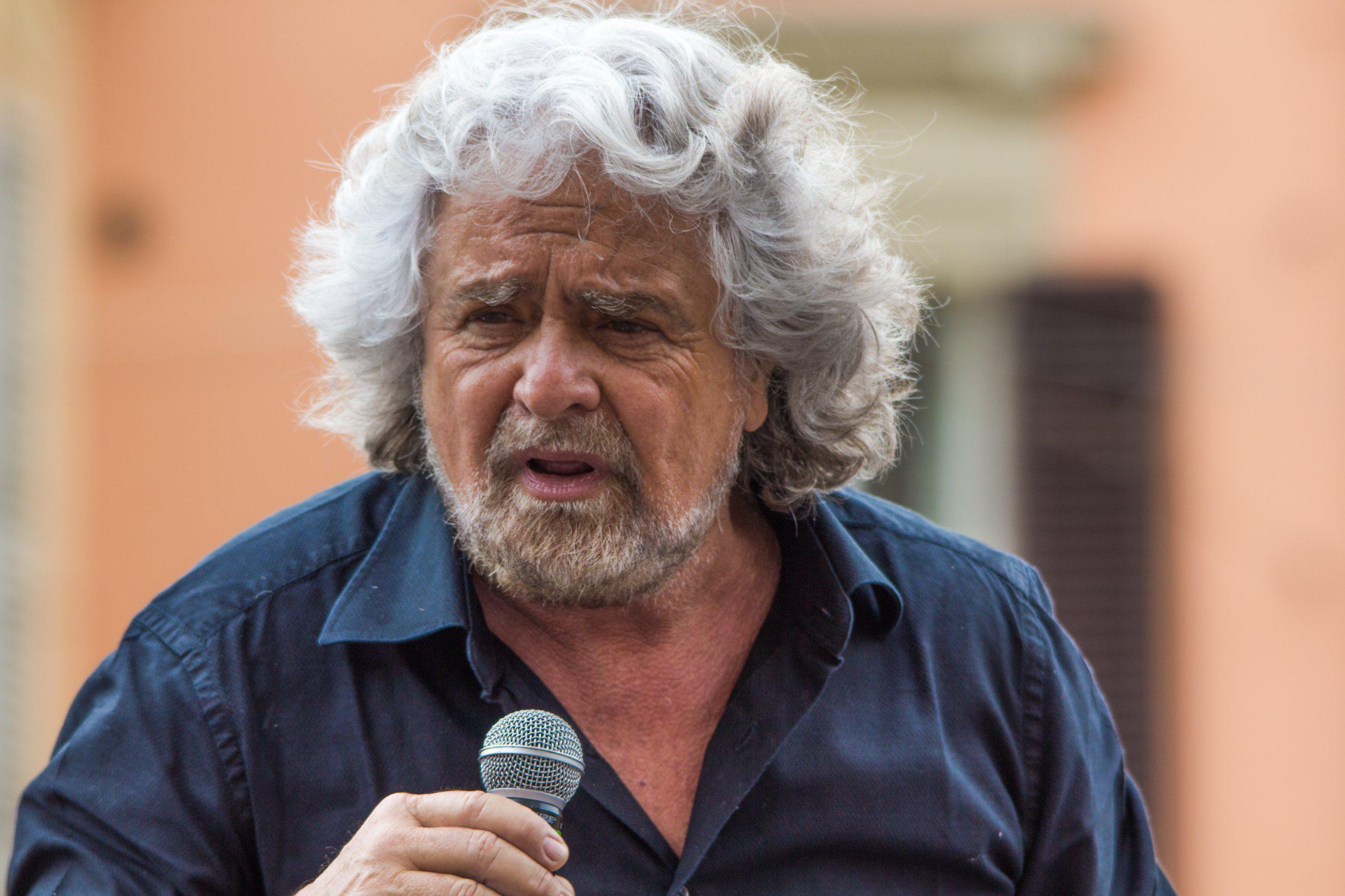 Movimento 5 Stelle, Grillo e il messaggio delle 11:03: possibile impugnazione dello Statuto