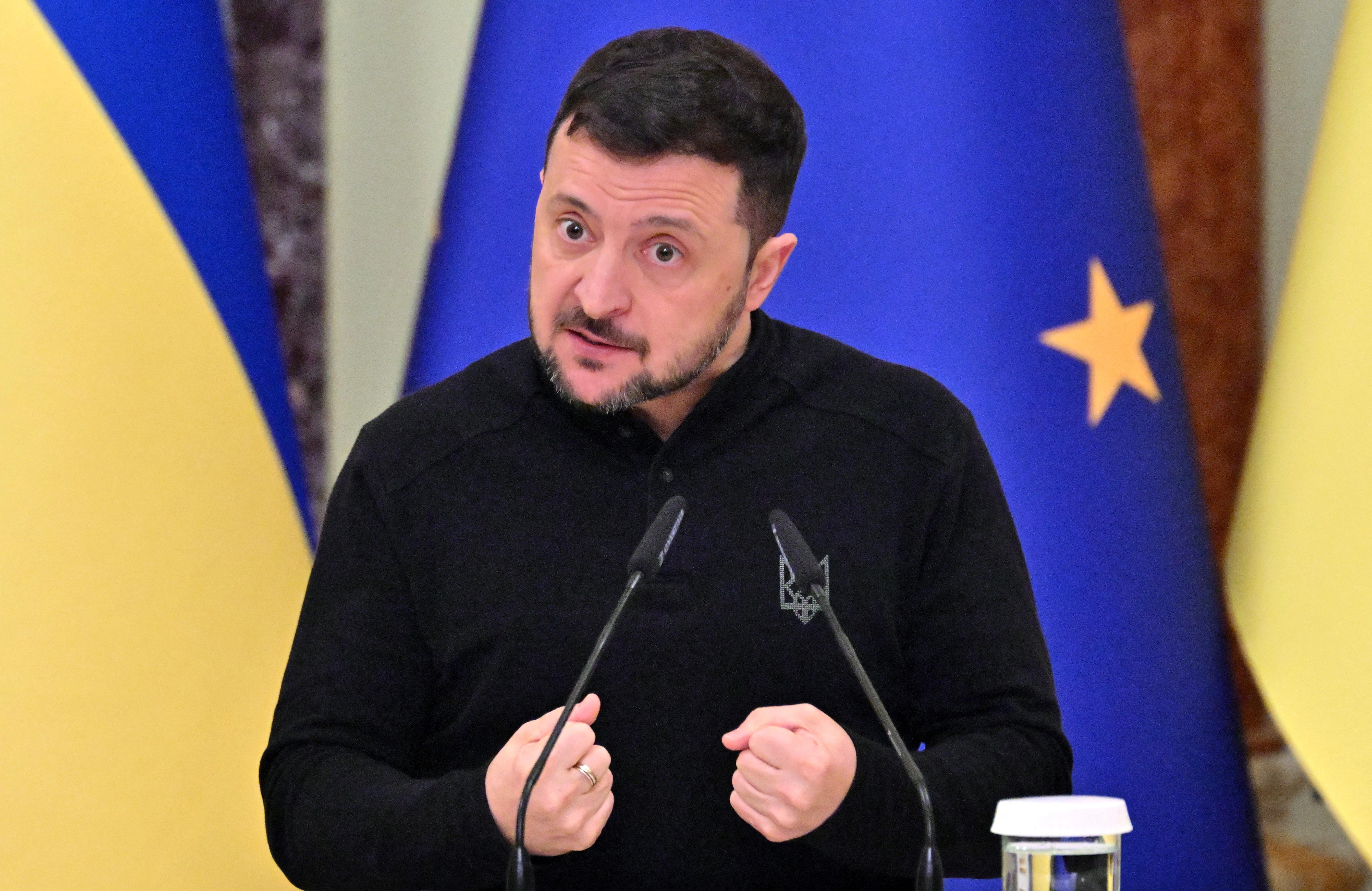 Zelensky: adesione completa dell